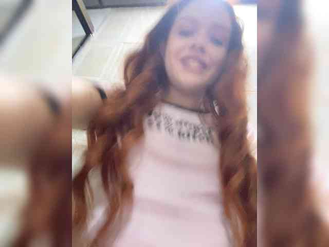 Pamela-Velvet webcam