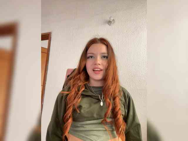 Pamela-Velvet Pamela-Velvet