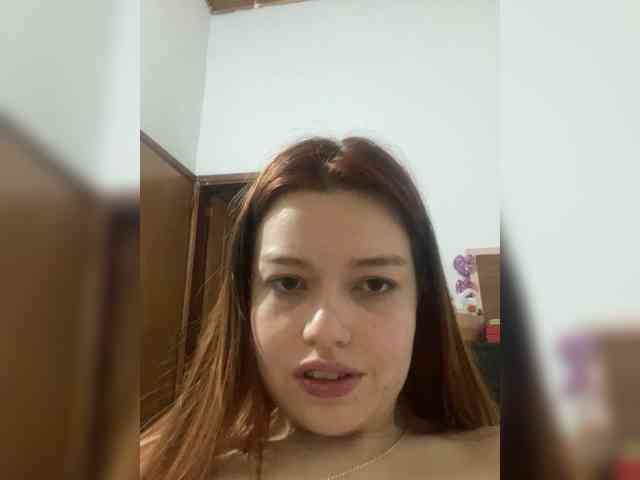 Pamela-Velvet webcam