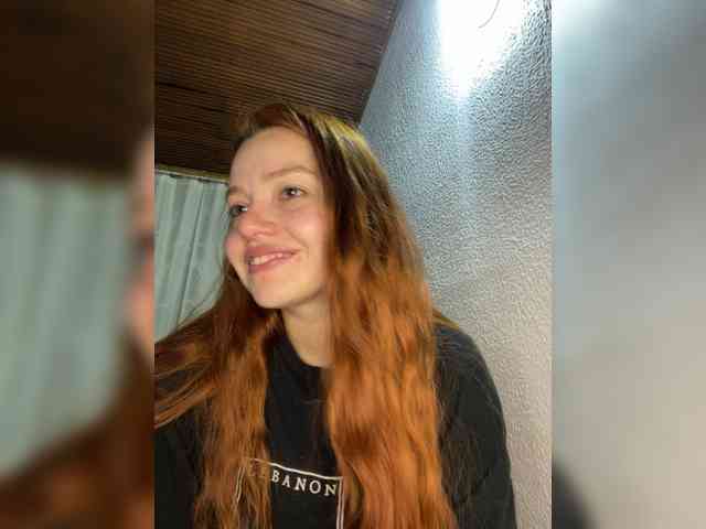 Pamela-Velvet webcam