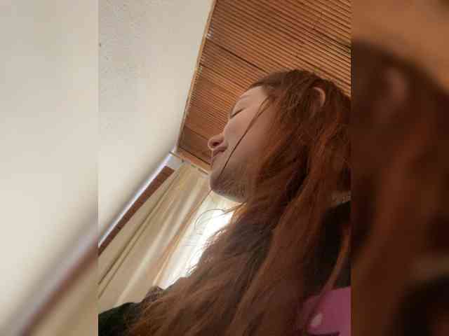 Pamela-Velvet Pamela-Velvet