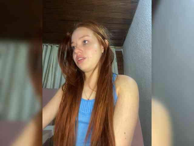 Pamela-Velvet webcam