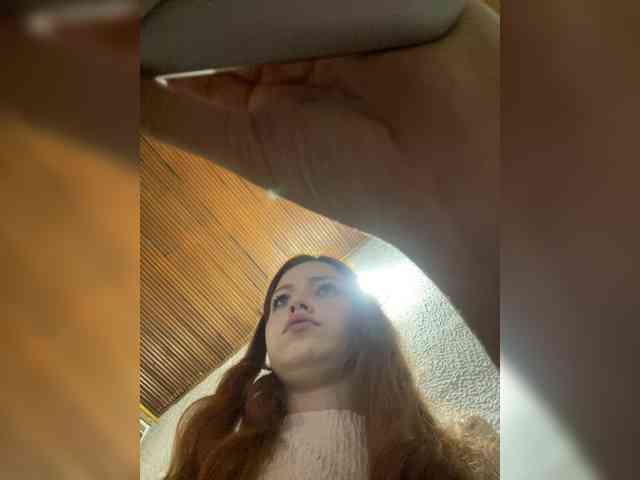 Pamela-Velvet webcam