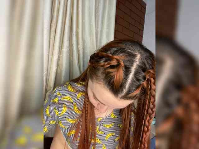 Pamela-Velvet webcam