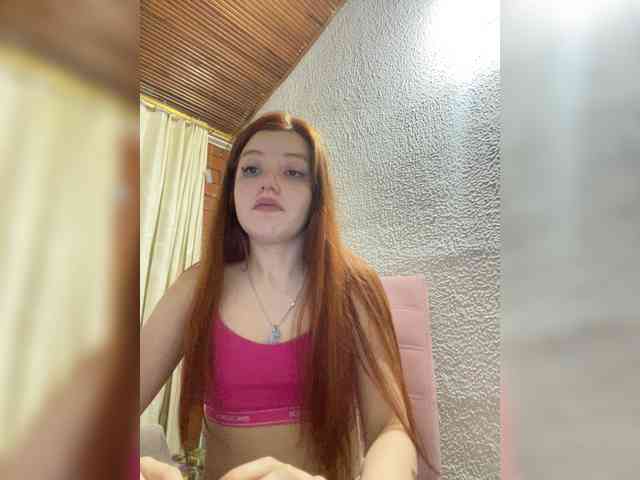 Pamela-Velvet webcam