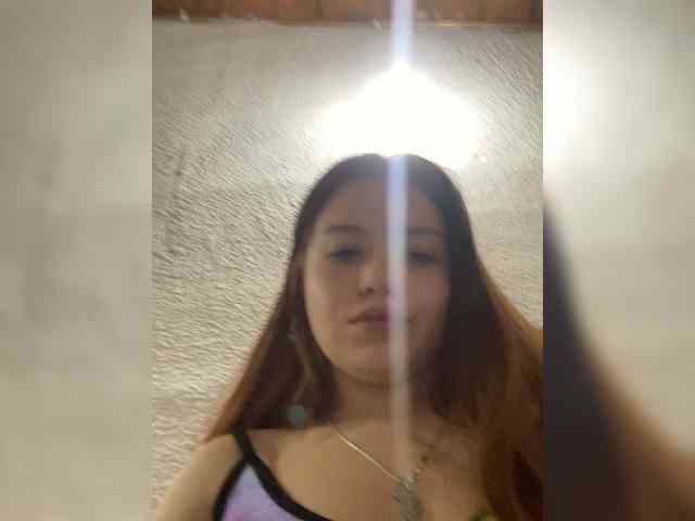 Pamela-Velvet webcam