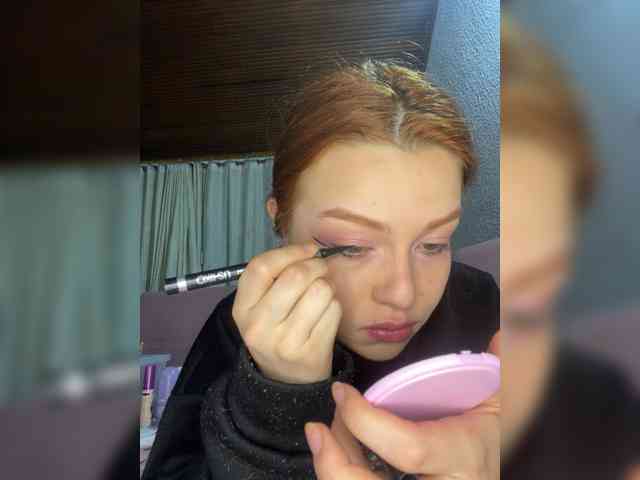 Pamela-Velvet webcam