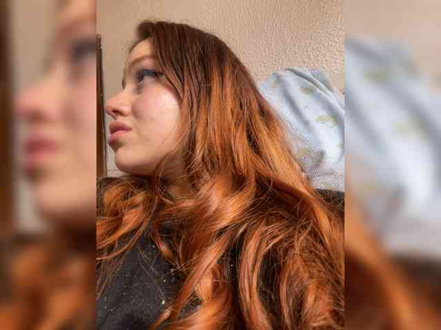 Pamela-Velvet webcam