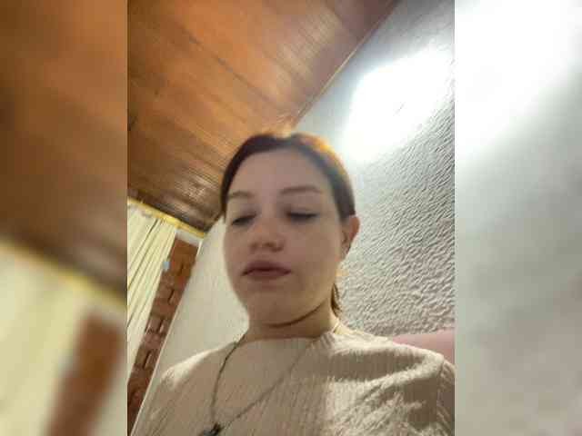 Pamela-Velvet webcam