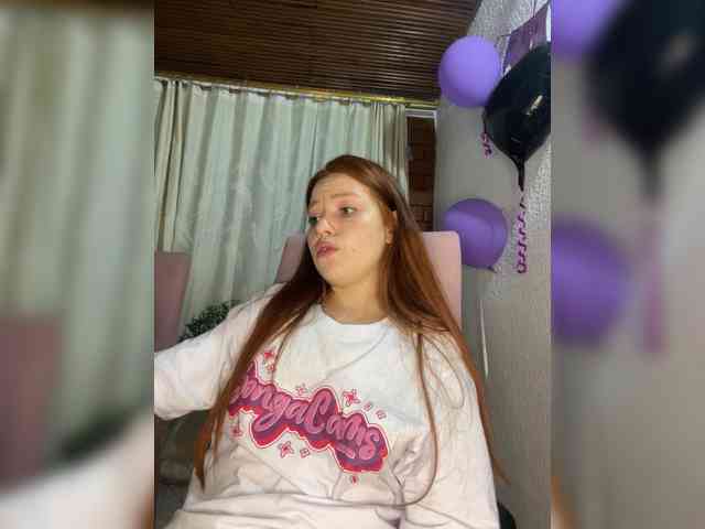 Pamela-Velvet webcam