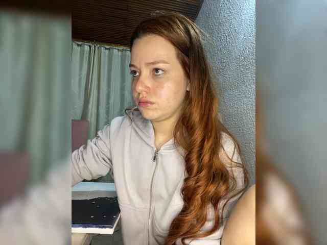 Pamela-Velvet webcam