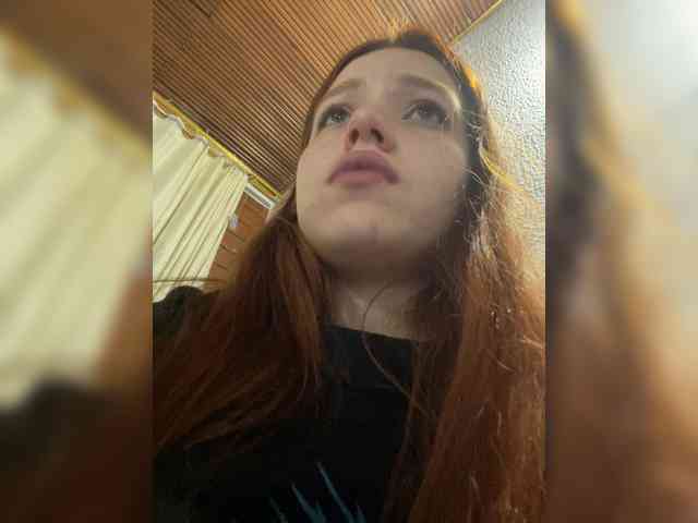 Pamela-Velvet webcam