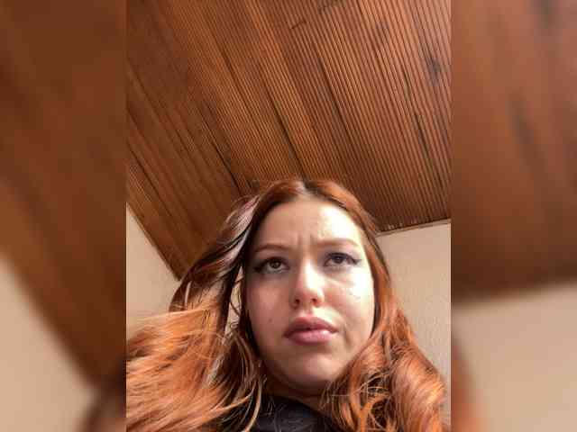 Pamela-Velvet webcam