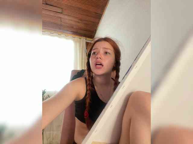 Pamela-Velvet Pamela-Velvet