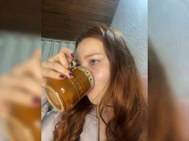 Pamela-Velvet Pamela-Velvet