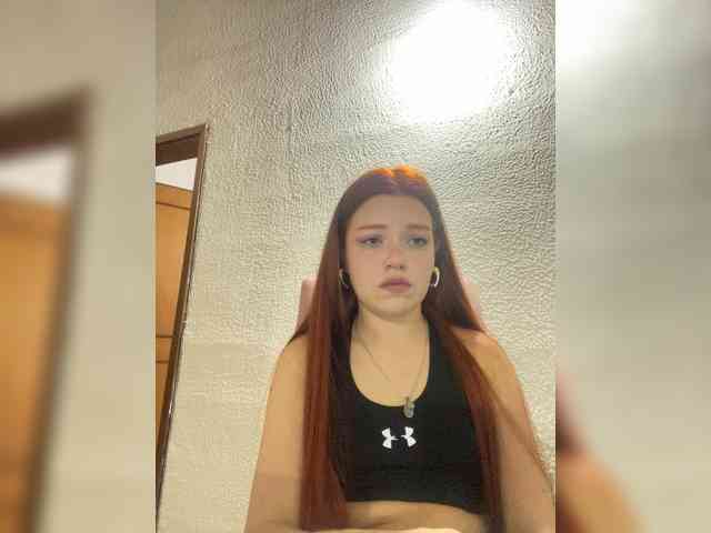 Pamela-Velvet Pamela-Velvet