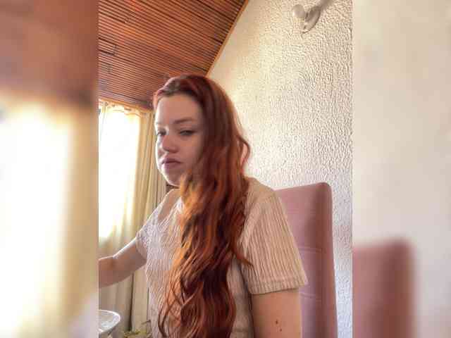 Pamela-Velvet webcam