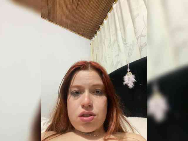 Pamela-Velvet webcam