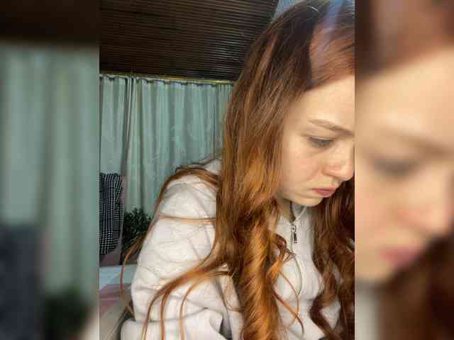 Pamela-Velvet webcam