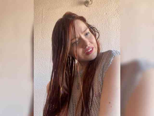 Pamela-Velvet webcam