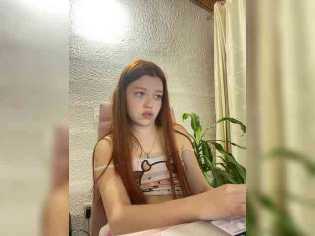 Pamela-Velvet webcam