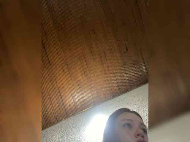 Pamela-Velvet webcam