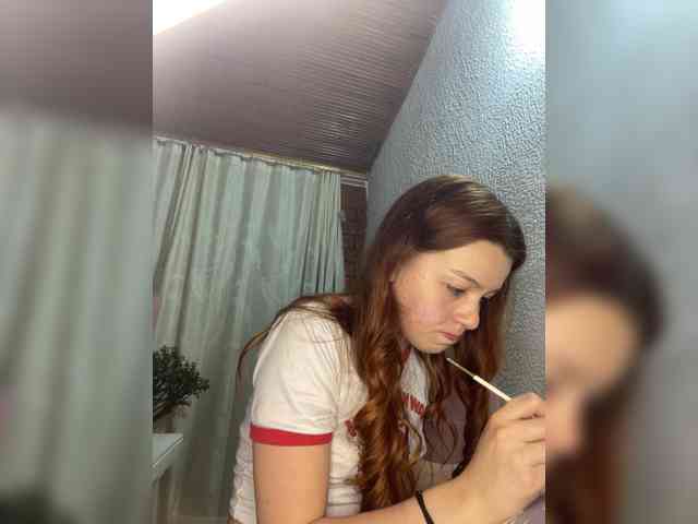 Pamela-Velvet webcam