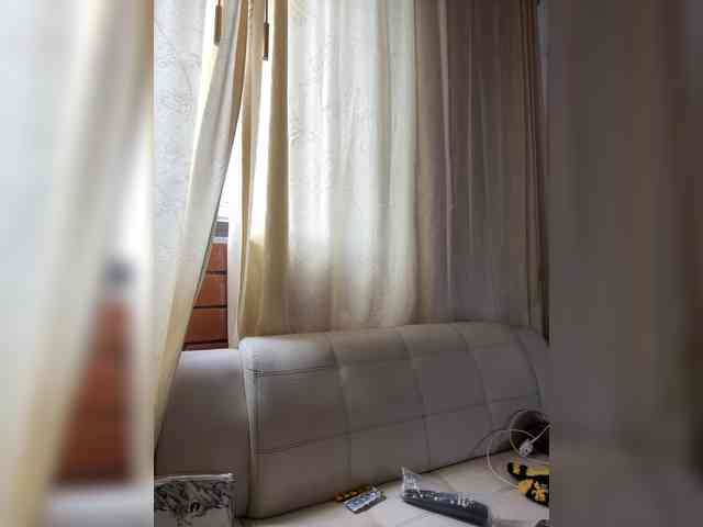 Pamela-Velvet webcam