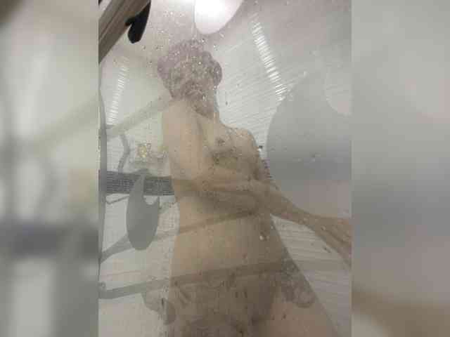 Pamela-Velvet webcam