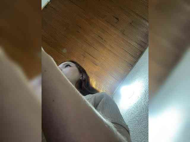 Pamela-Velvet webcam