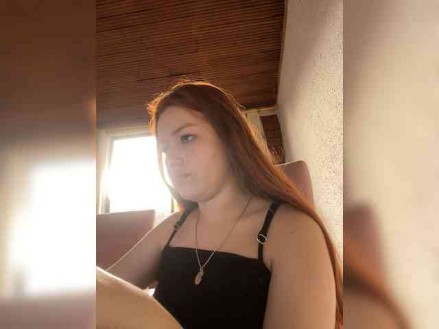 Pamela-Velvet webcam