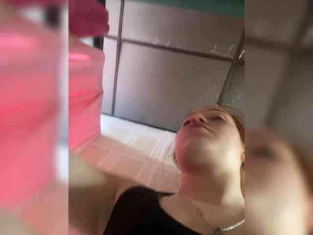 Pamela-Velvet webcam