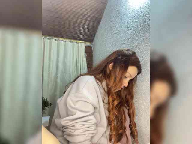 Pamela-Velvet webcam