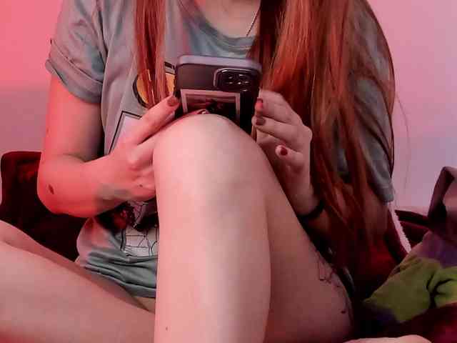 Pamela-Velvet webcam