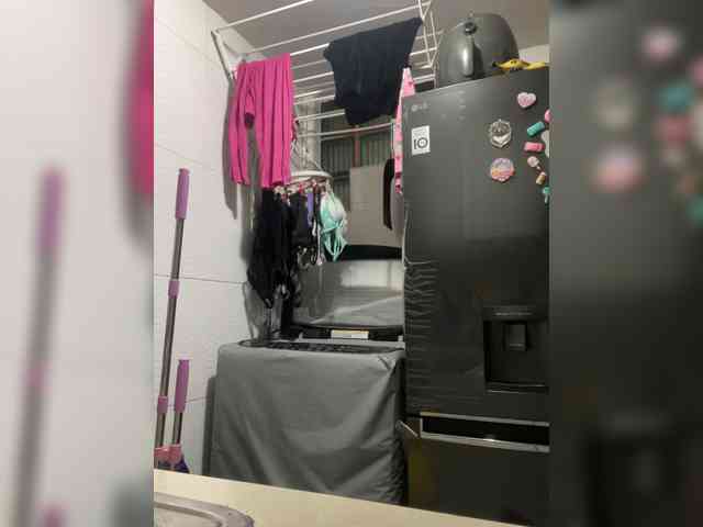 Pamela-Velvet webcam