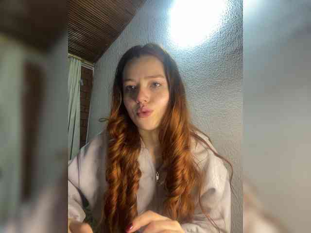 Pamela-Velvet webcam