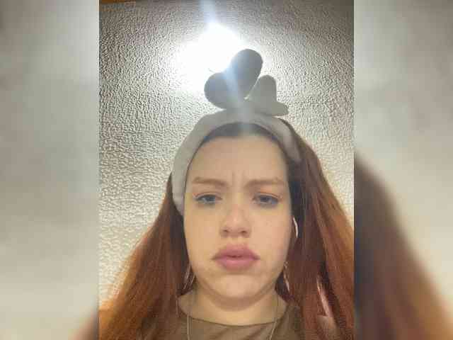 Pamela-Velvet webcam