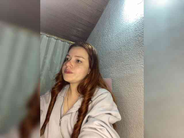 Pamela-Velvet webcam