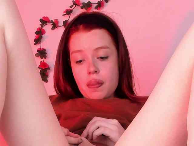 Pamela-Velvet Pamela-Velvet