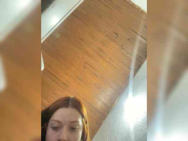 Pamela-Velvet webcam