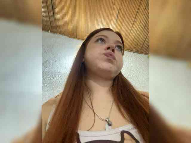 Pamela-Velvet webcam