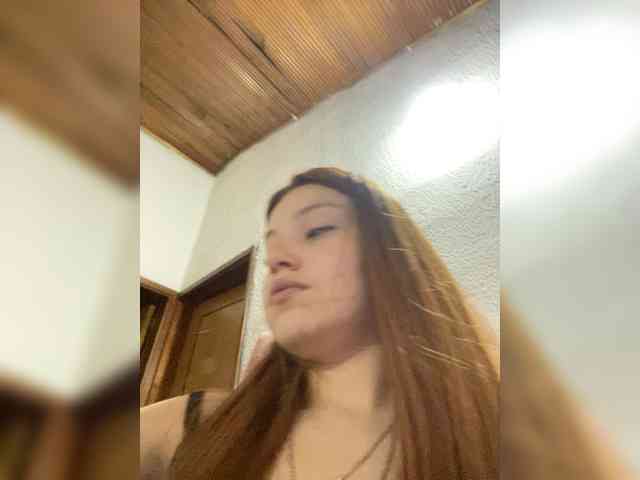 Pamela-Velvet Pamela-Velvet