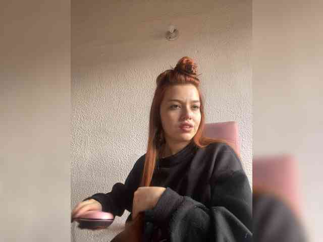 Pamela-Velvet webcam