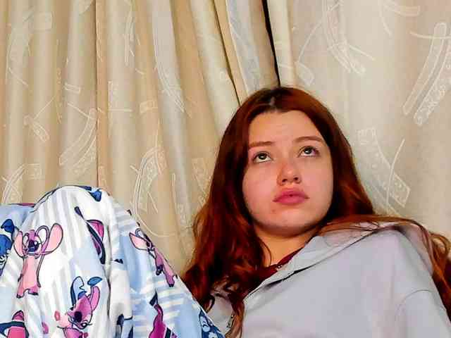 Pamela-Velvet webcam