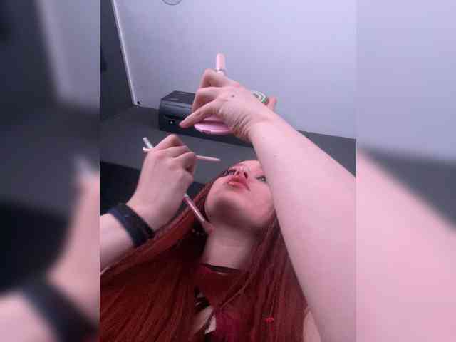 Pamela-Velvet Pamela-Velvet