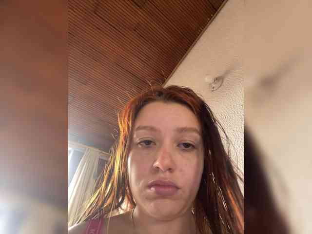 Pamela-Velvet Pamela-Velvet