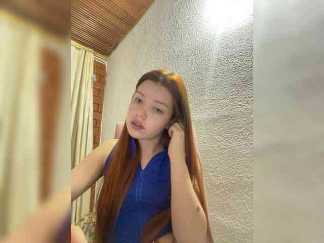 Pamela-Velvet webcam