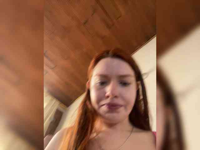 Pamela-Velvet webcam