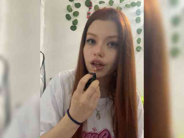 Pamela-Velvet webcam