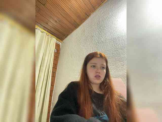 Pamela-Velvet webcam